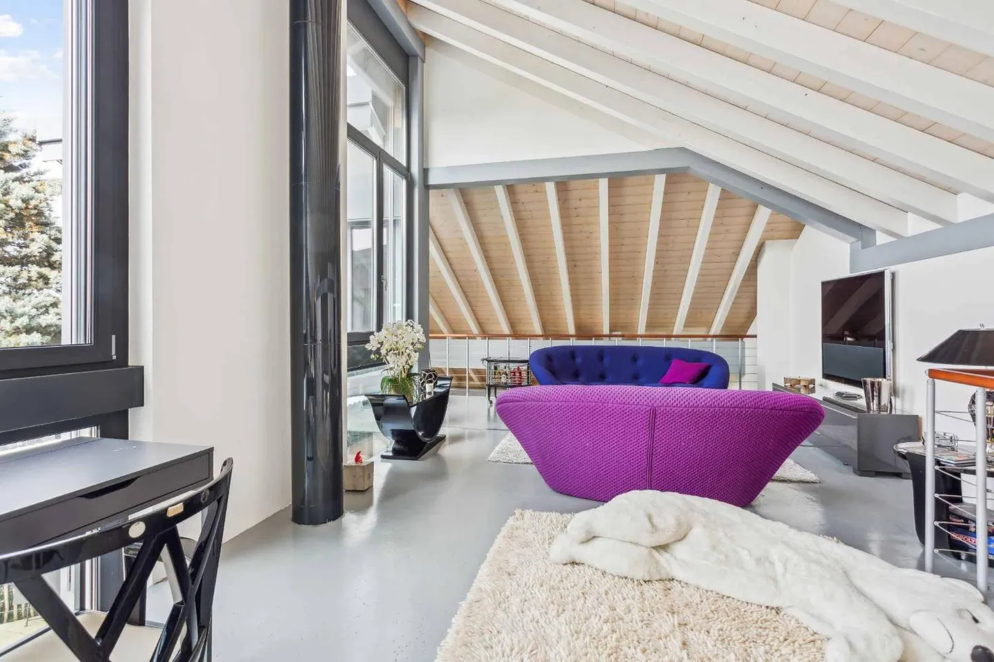 Zeitgenössische Architektenvilla mit Schwimmbad - Foto 5 von 12