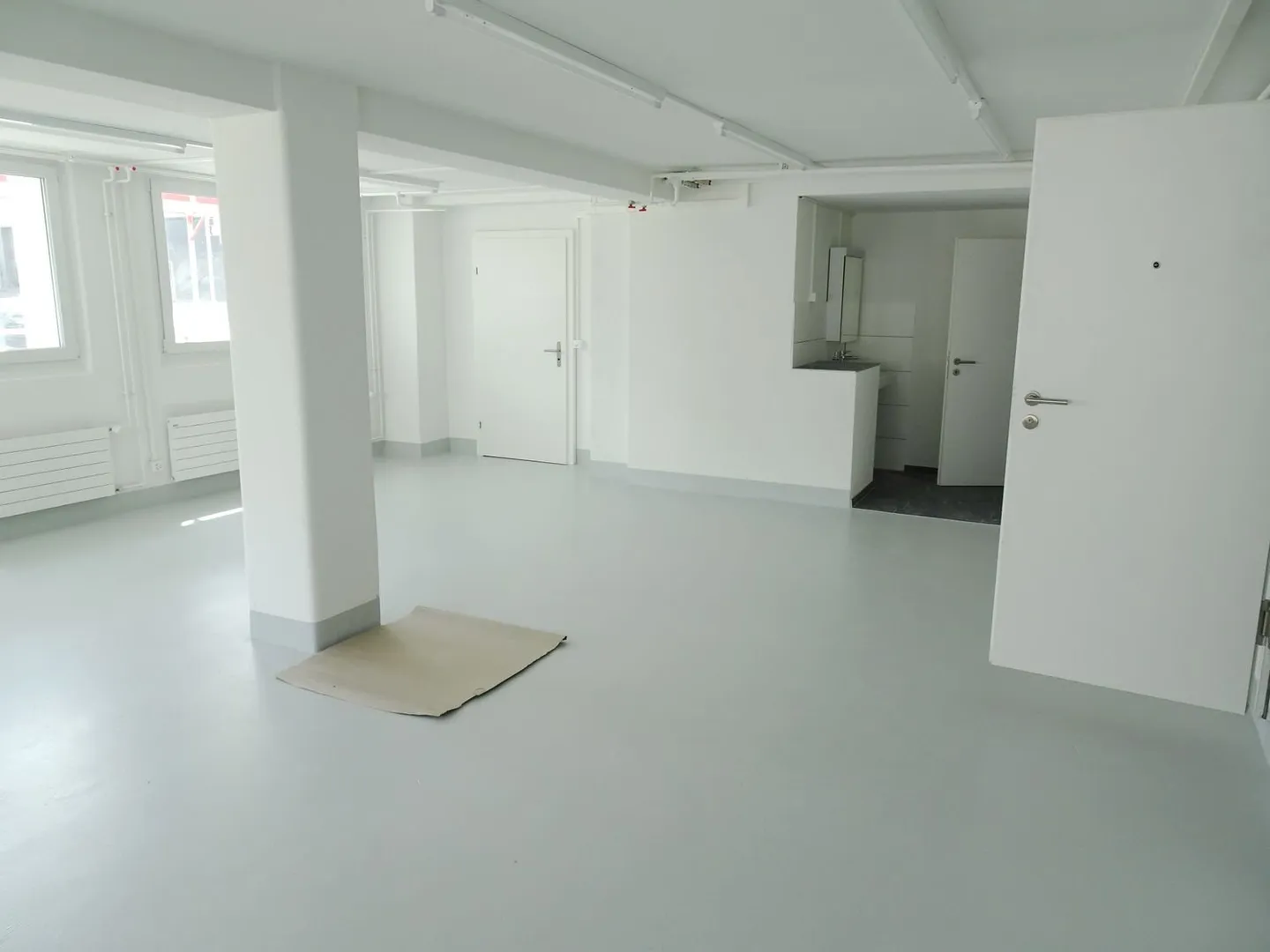 Espaces commerciaux et de stockage dans un emplacement idéal à Olten - Photo 8 sur 13