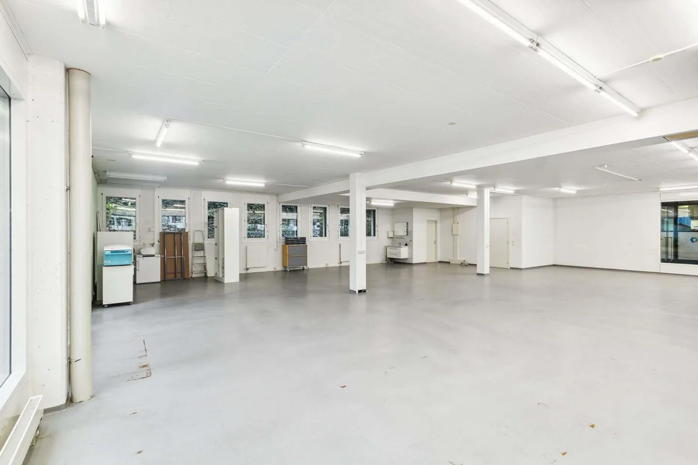 Vielseitige Gewerbefläche in Schaffhausen - Foto 3 von 12