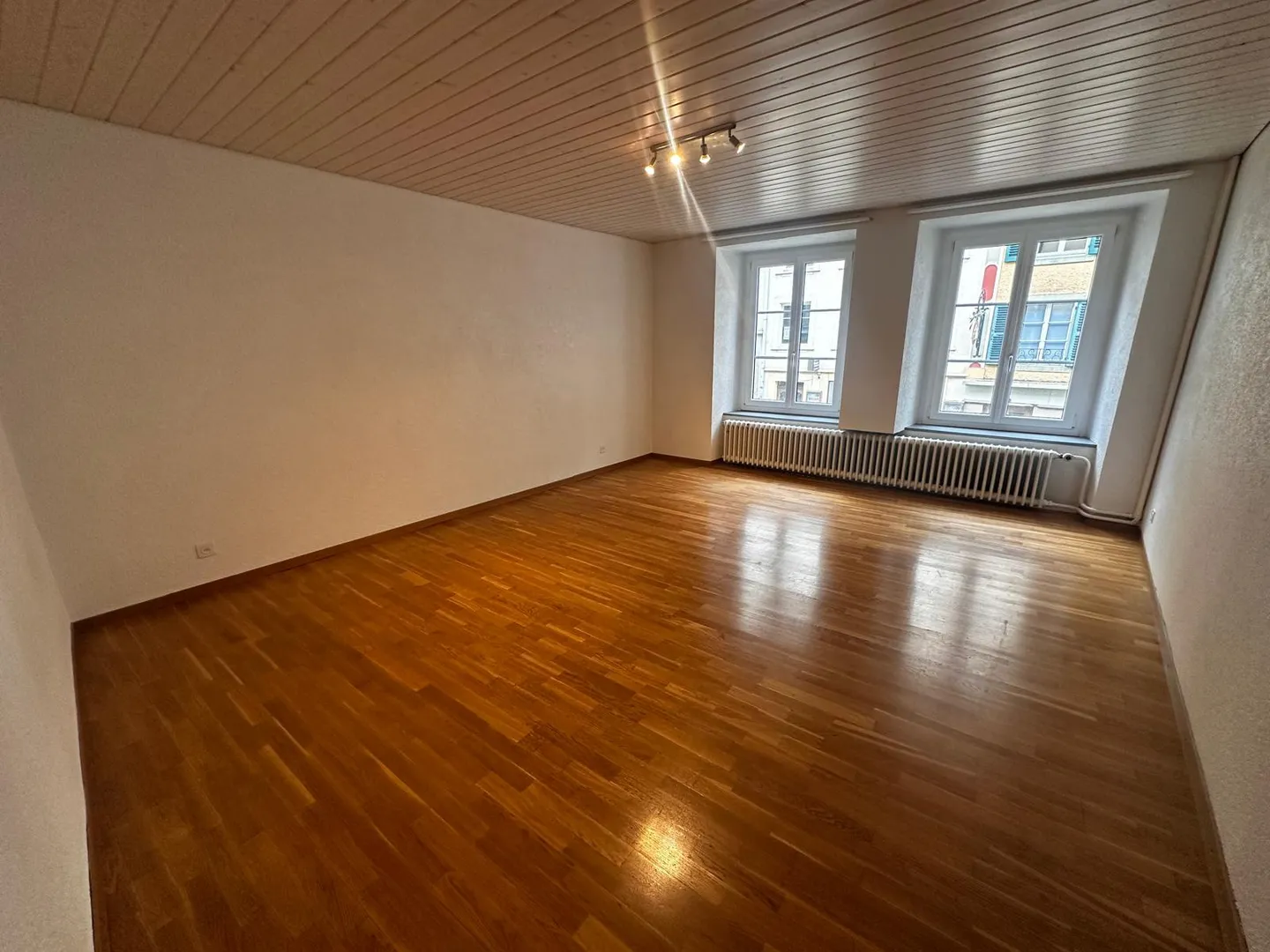 Wohnung mieten - Foto 2 von 11