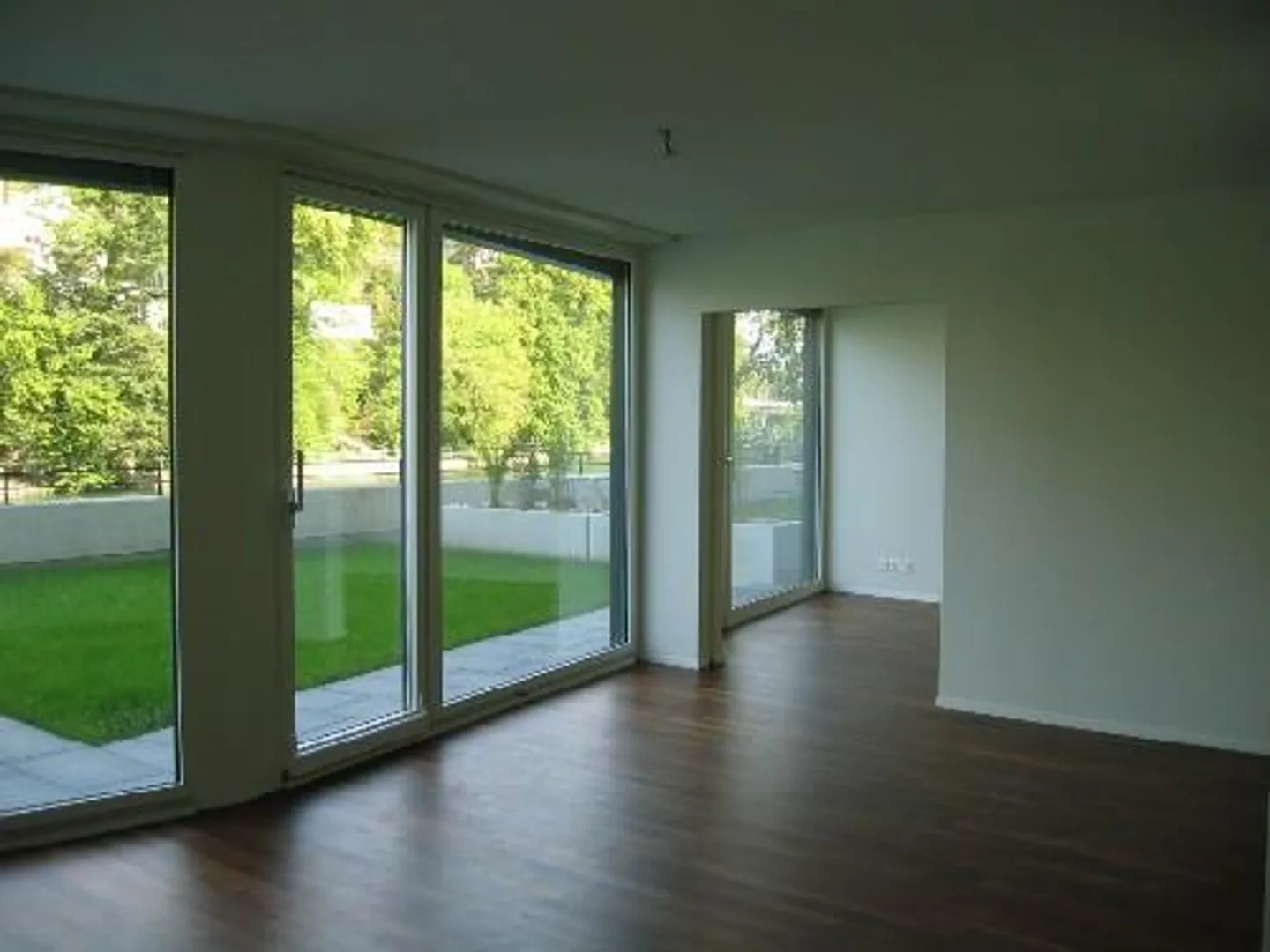 Louer sans dépôt - Avec vue directe sur la Reuss - Photo 3 sur 5