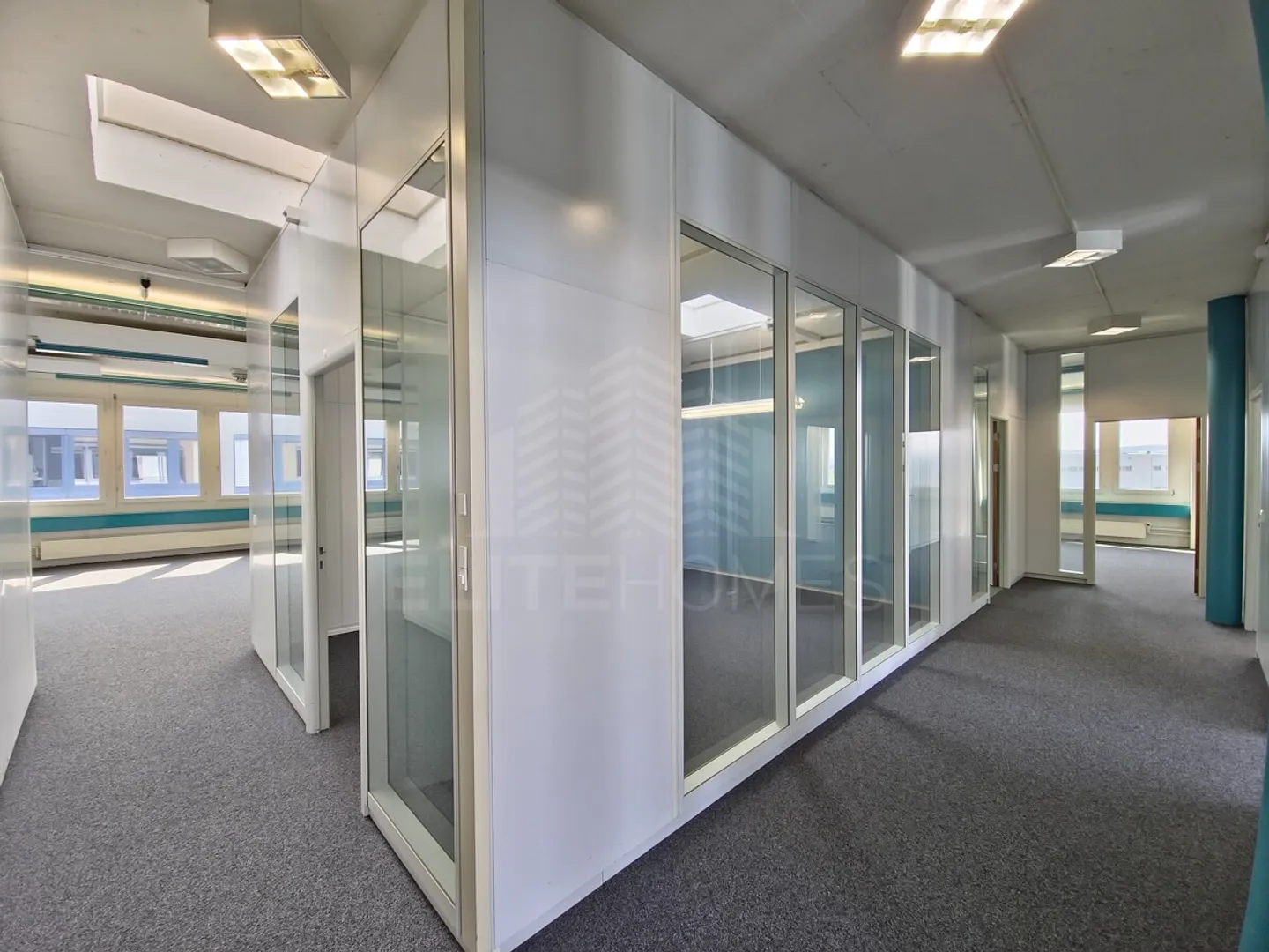VIELSEITIGE BÜROFLÄCHE - BEI BEDARF BEREITS AB 225 m² - Foto 7 von 13