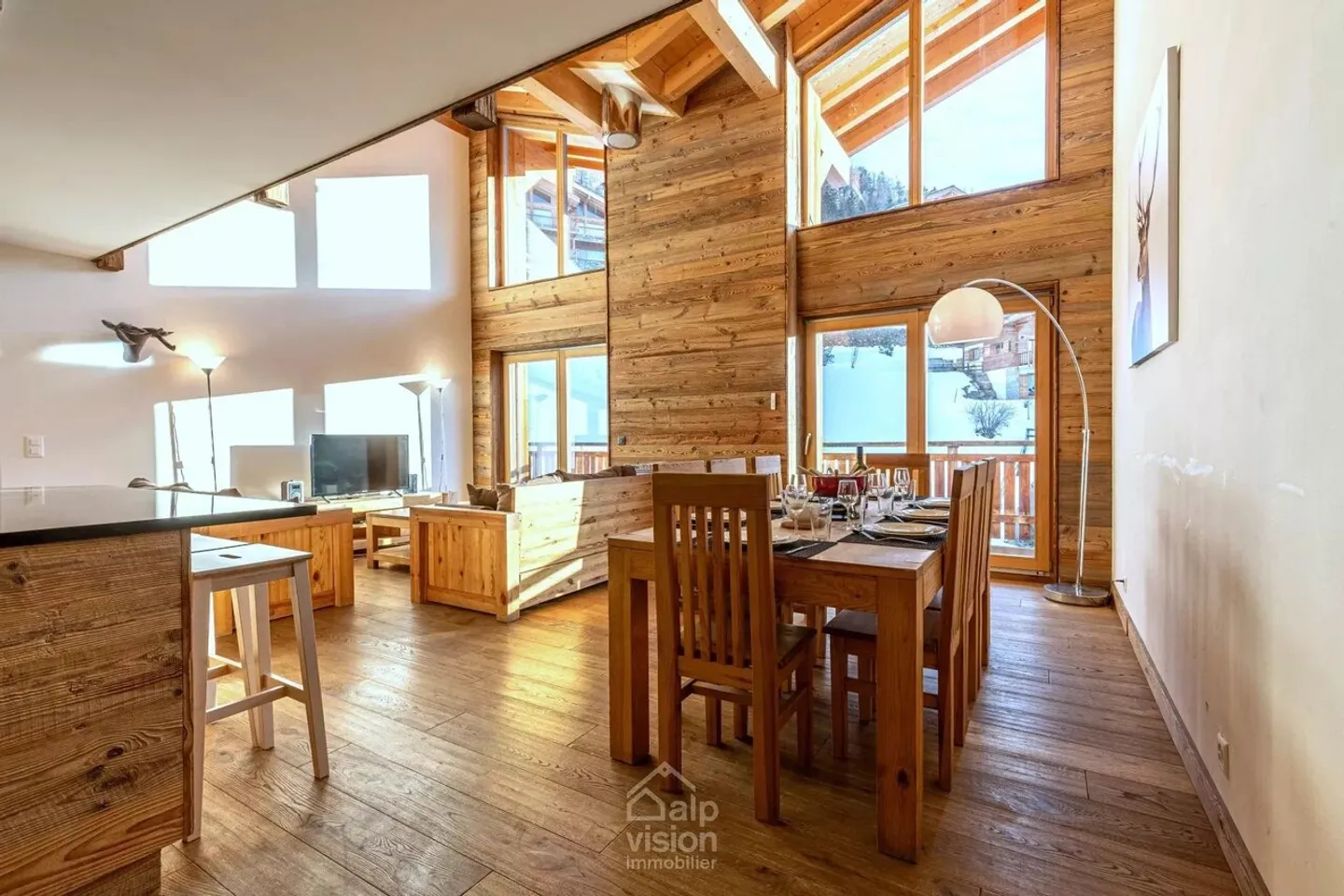 WUNDERSCHÖNE 5.5-ZIMMER-DUPLEX-SKI IN/SKI OUT ZENTRUM STATION - Foto 2 von 13