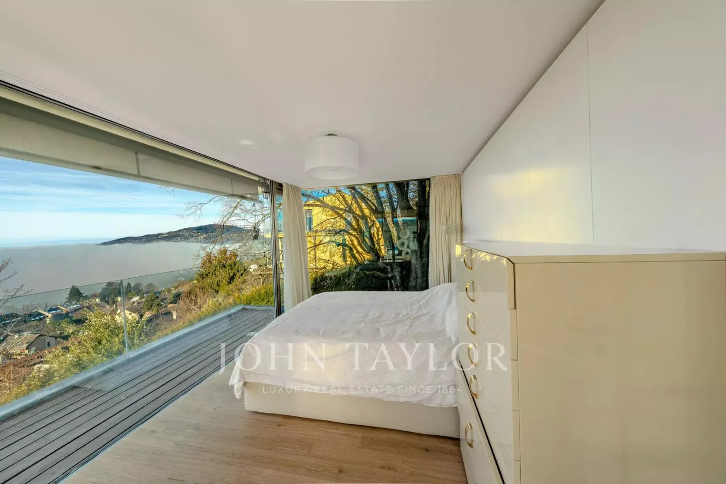 EXCLUSIVITÉ! Excellent 4.5 pièces contemporain avec vue panoramique sur le lac - Photo 5 sur 12