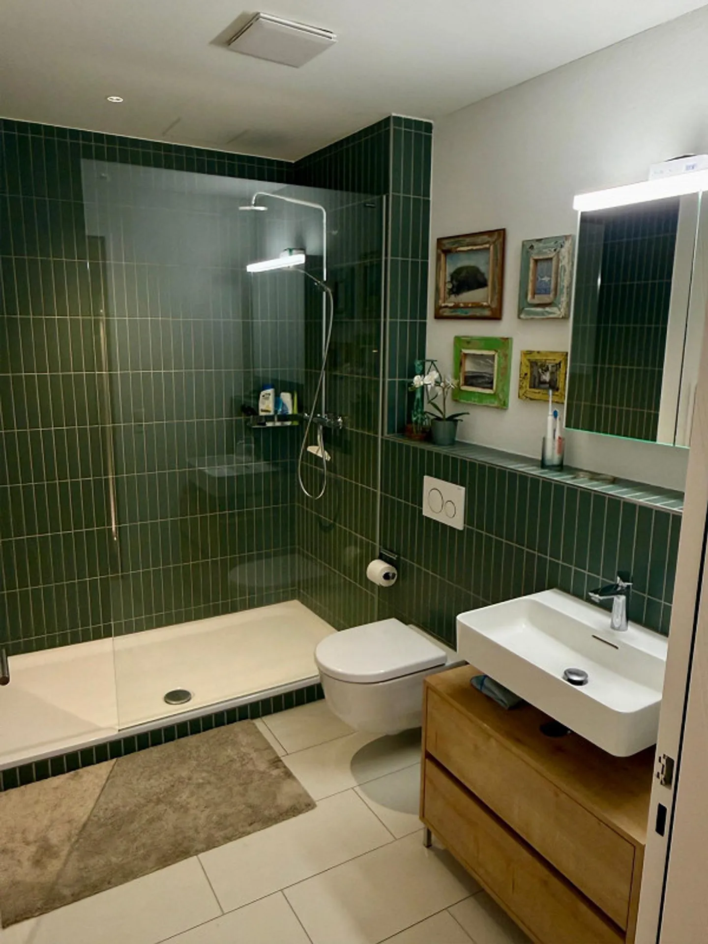 Modern 2.5-room apartment with garden in a quiet neighborhood - Photo 2 of 5