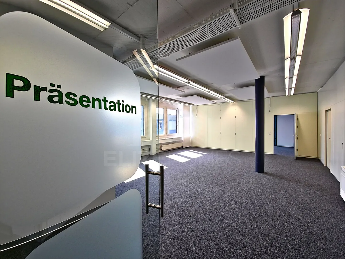 VIELSEITIGE BÜROFLÄCHE - BEI BEDARF BEREITS AB 225 m² - Foto 8 von 13