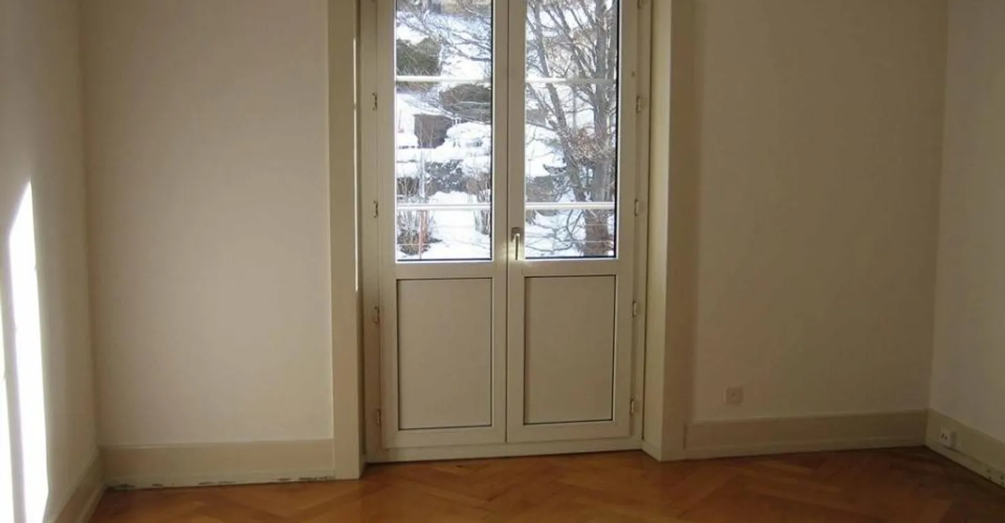 2 MONTHS OF NET RENT OFFERED - Nice fully equipped apartment - Photo 2 of 6