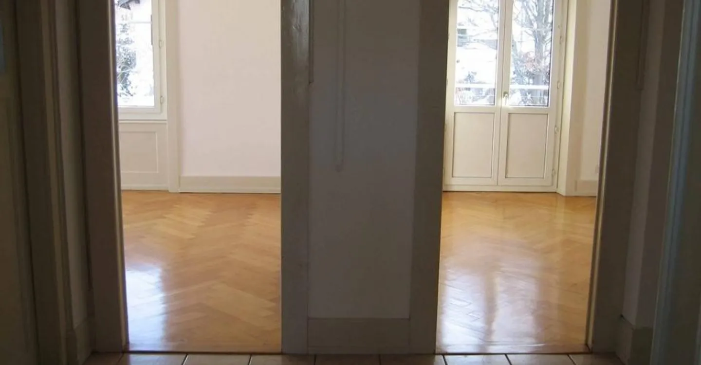 2 MONTHS OF NET RENT OFFERED - Nice fully equipped apartment - Photo 4 of 6