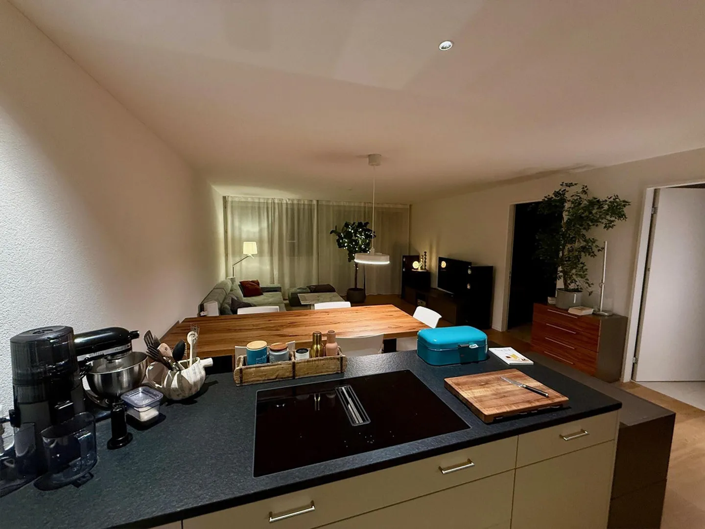 Modern 2.5-room apartment with garden in a quiet neighborhood - Photo 1 of 5