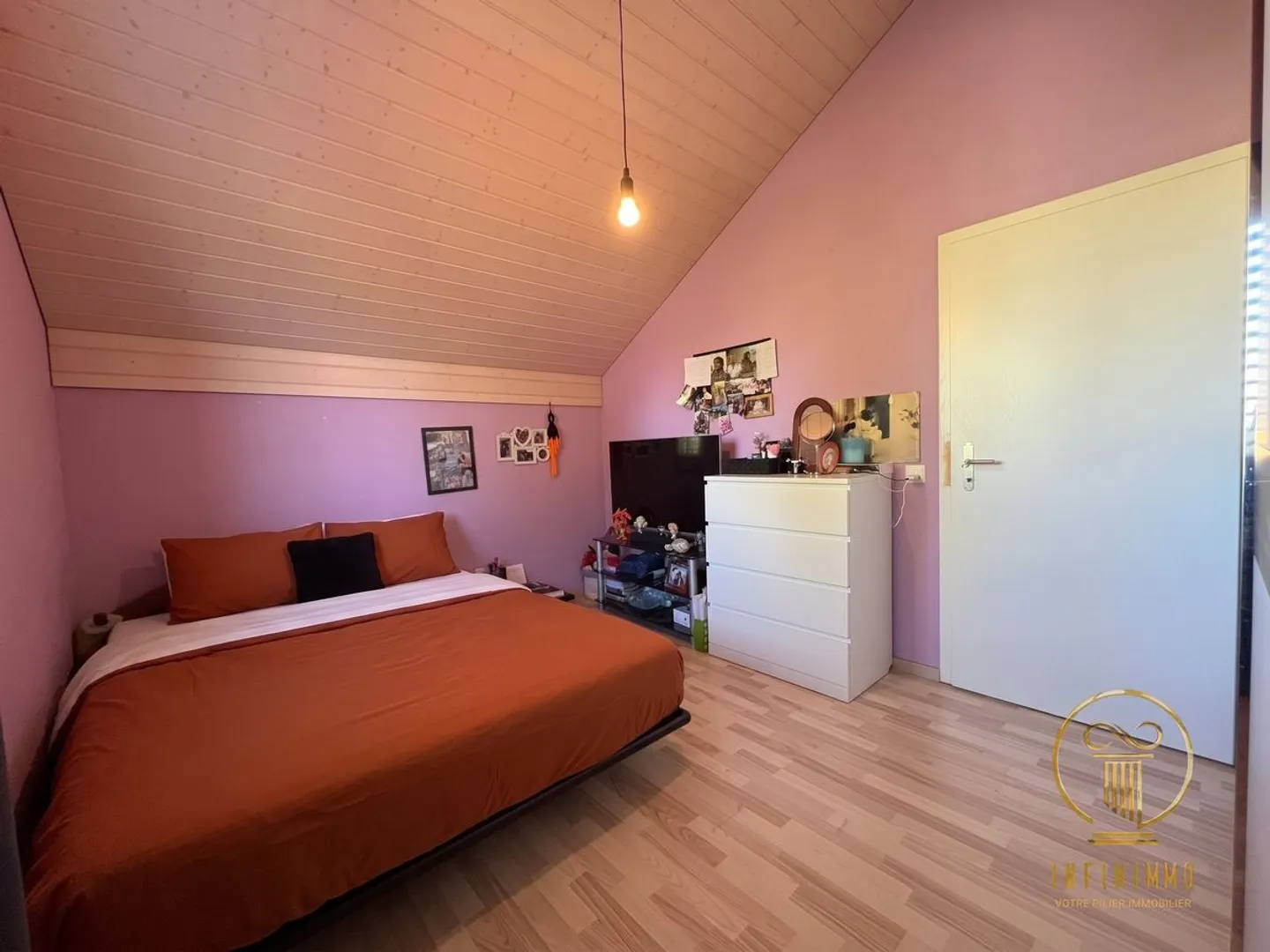 CUGY FR - Magnificent 5-room individual villa with generous spaces - Photo 7 of 13