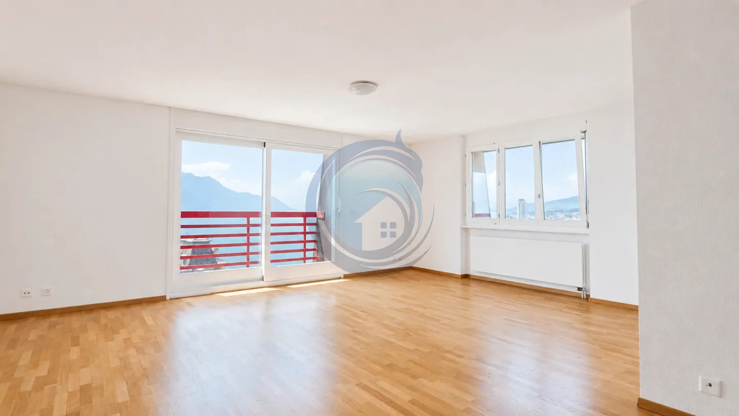 MAGNIFICENT 3.5-ROOM APARTMENT WITH LAKE VIEW - Photo 6 of 13