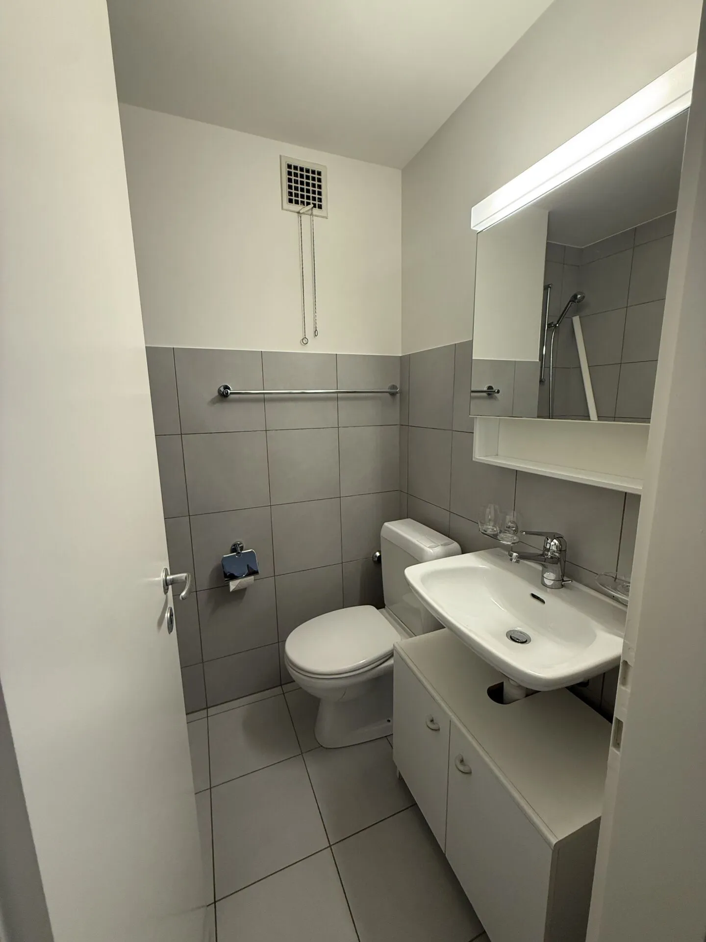 1-room apartment in Basel - Photo 5 of 5