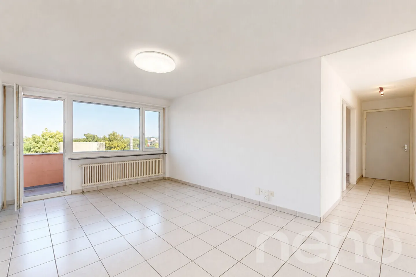 Bright 4.5-room apartment with balcony and Rhine view in Stein AG - Photo 4 of 12