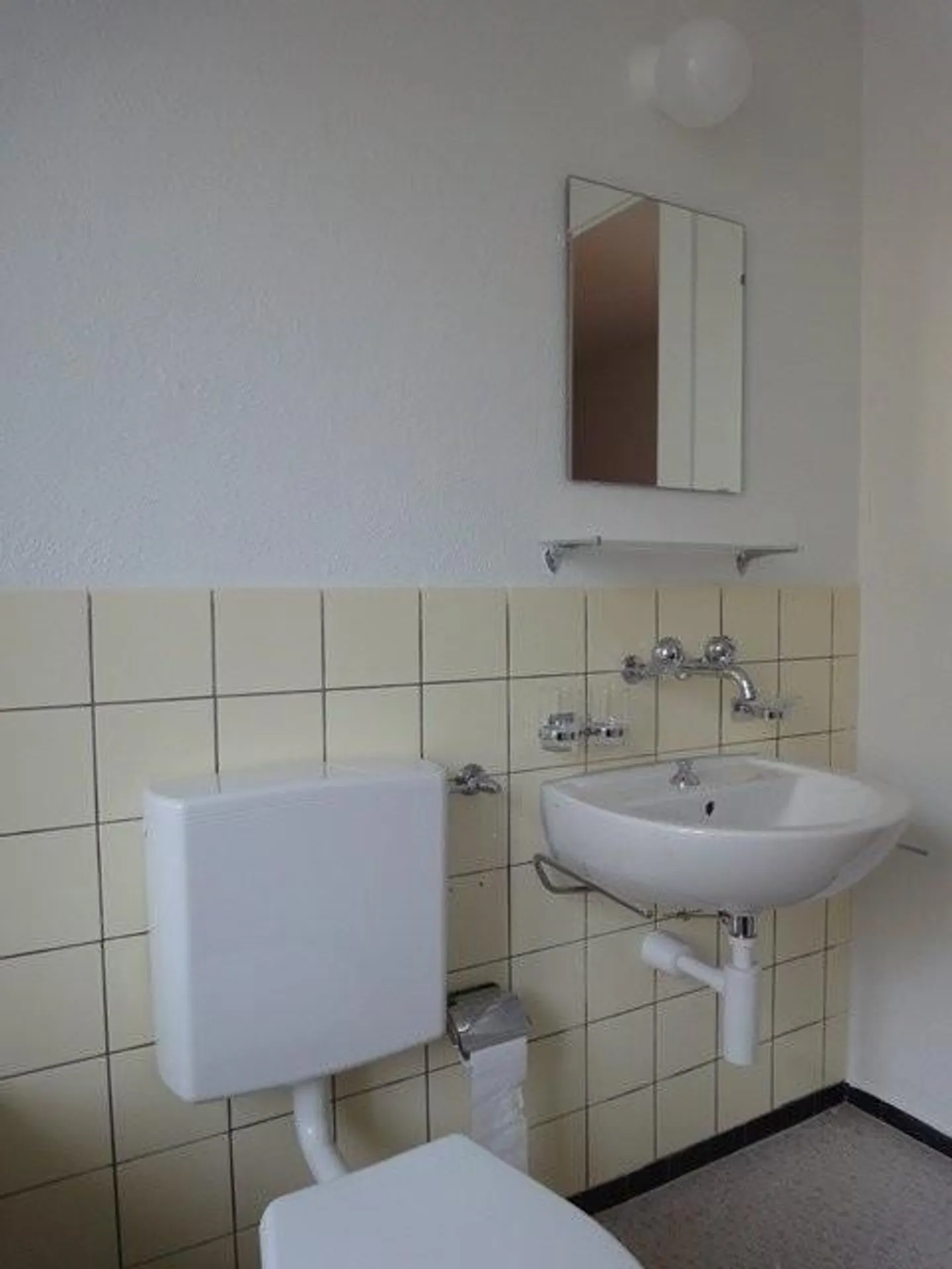 Cozy 3-room apartment in the Workers' Castle - Photo 6 of 7