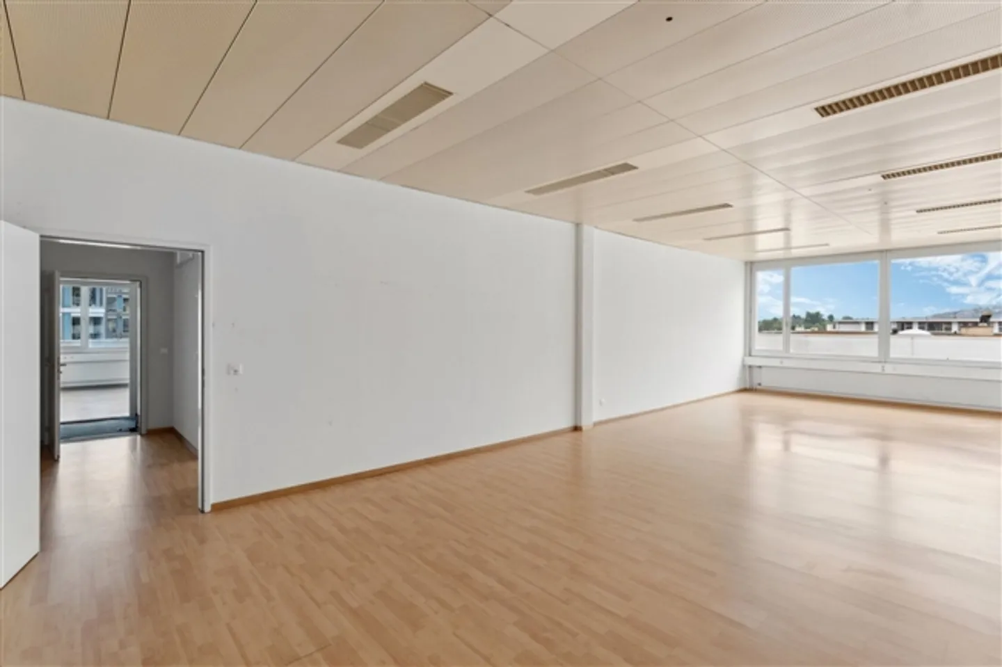 Helle Bürofläche in Root - Foto 3 von 4
