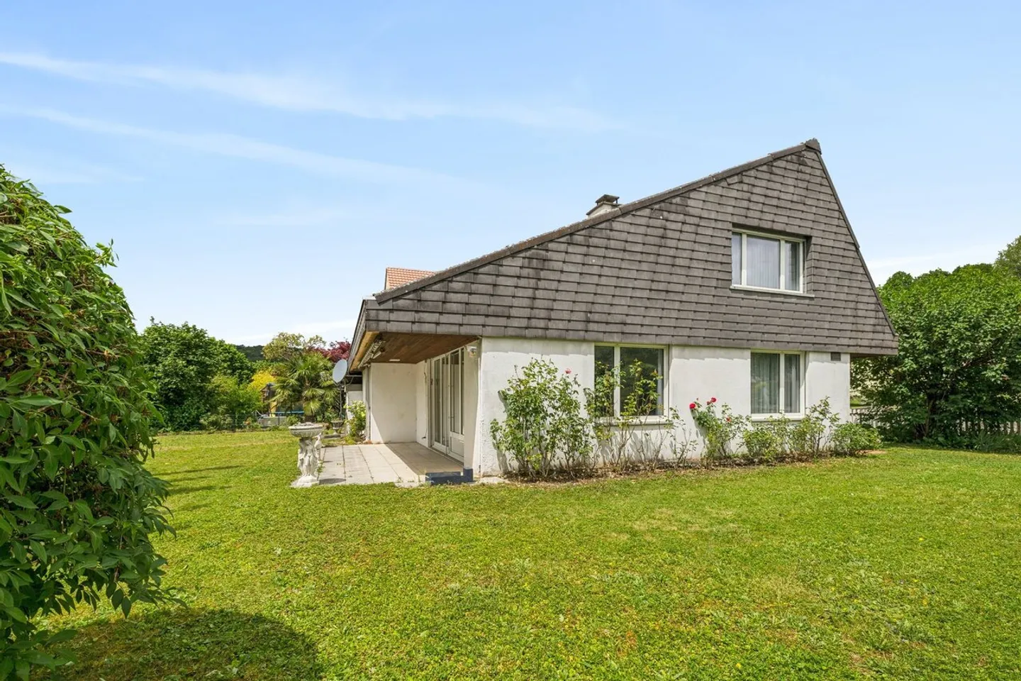 Charmantes Einfamilienhaus mit Garten - Foto 1 von 7