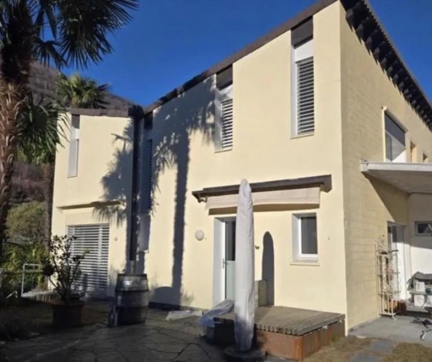 Maison mitoyenne 4.5 pièces possible aussi comme résidence secondaire - Photo 1 sur 5