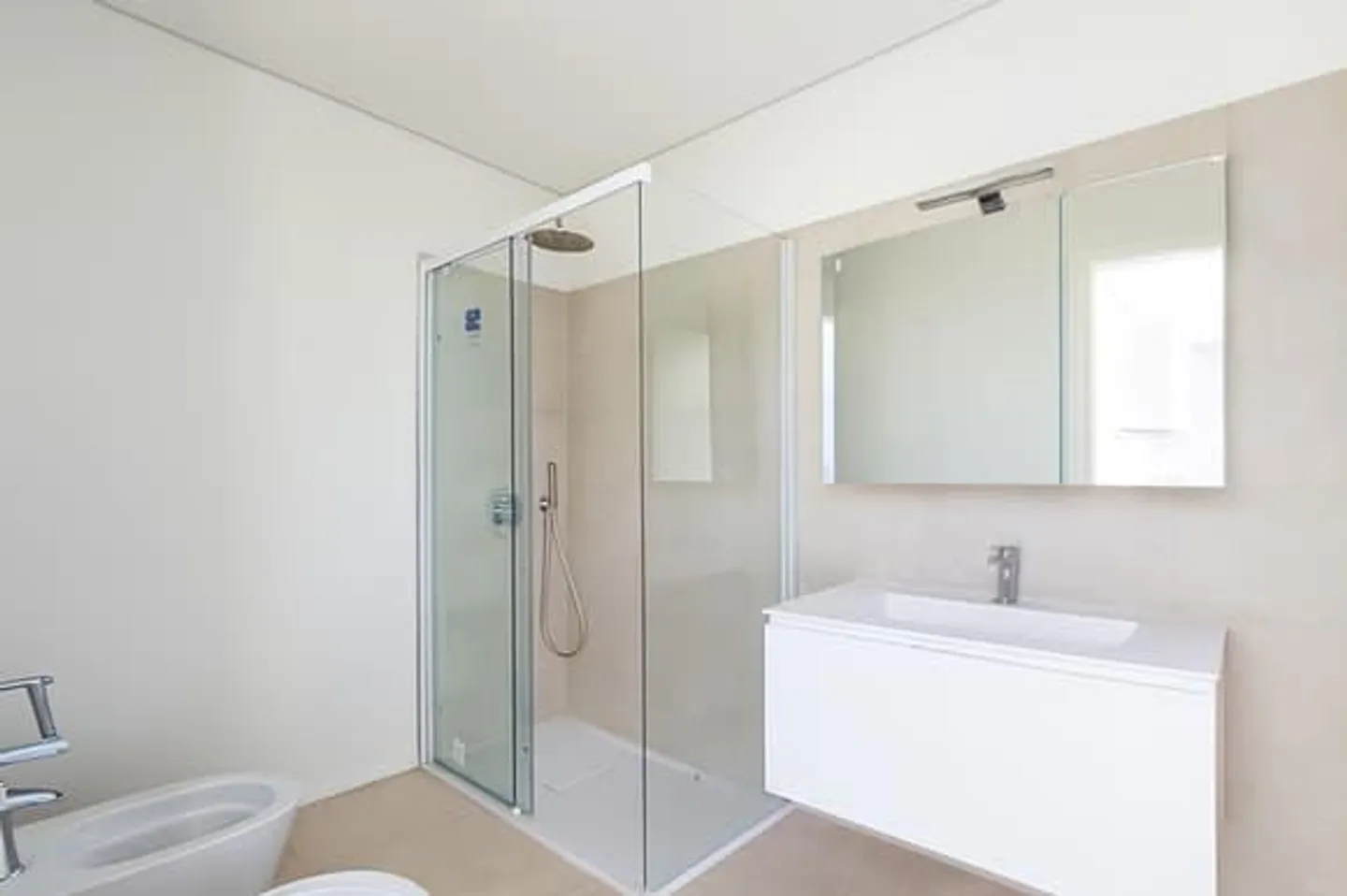 Monteggio 2.5 loc. Modern with Garden | - Photo 4 of 7