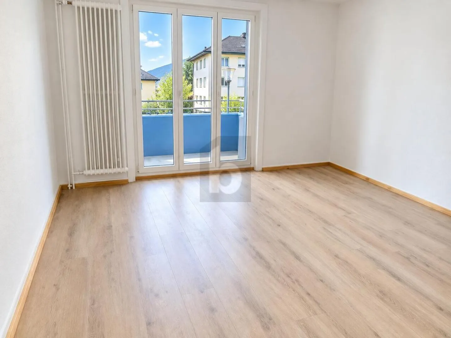 RUHIG, WOHNHAFT UND ANGENEHM - Foto 2 von 6