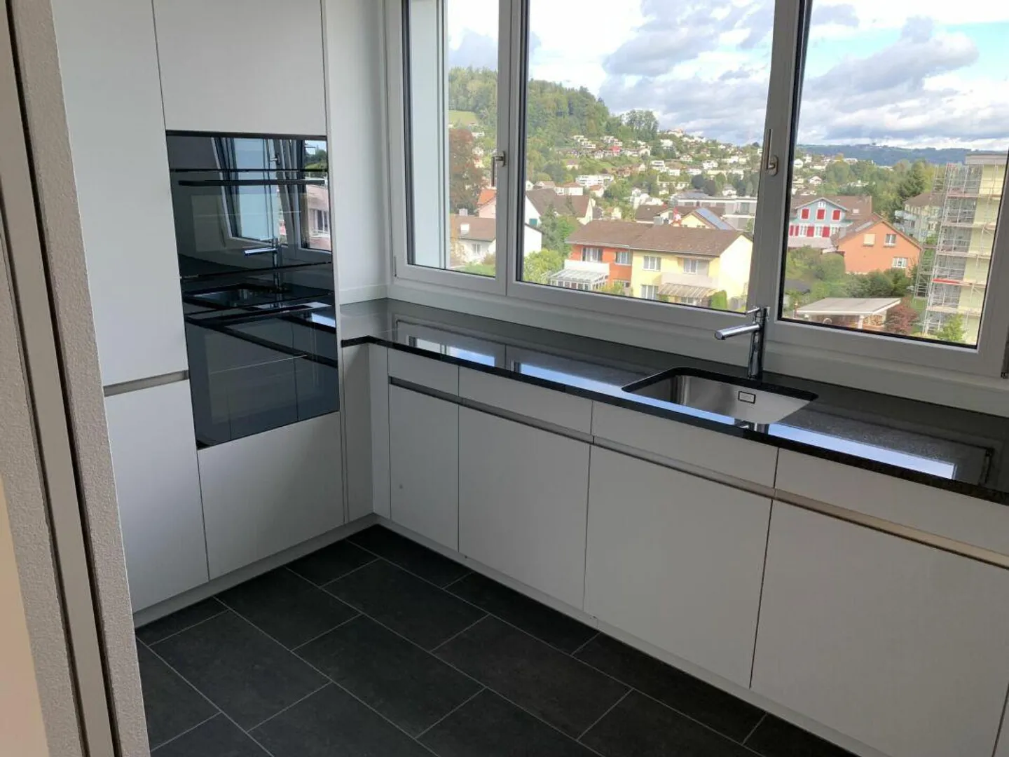Appartamento Attico di 3,5 stanze - Foto 4 di 7