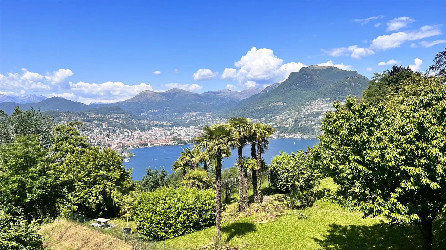 Appartamento con terrazza 4.5 locali - Foto 2 di 13