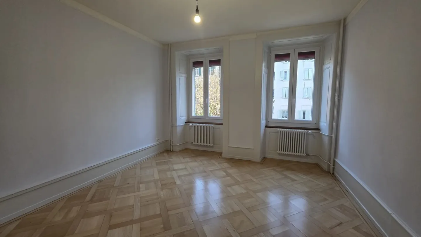 3.5 ROOM FULLY RENOVATED IN 2023 - Photo 4 of 8