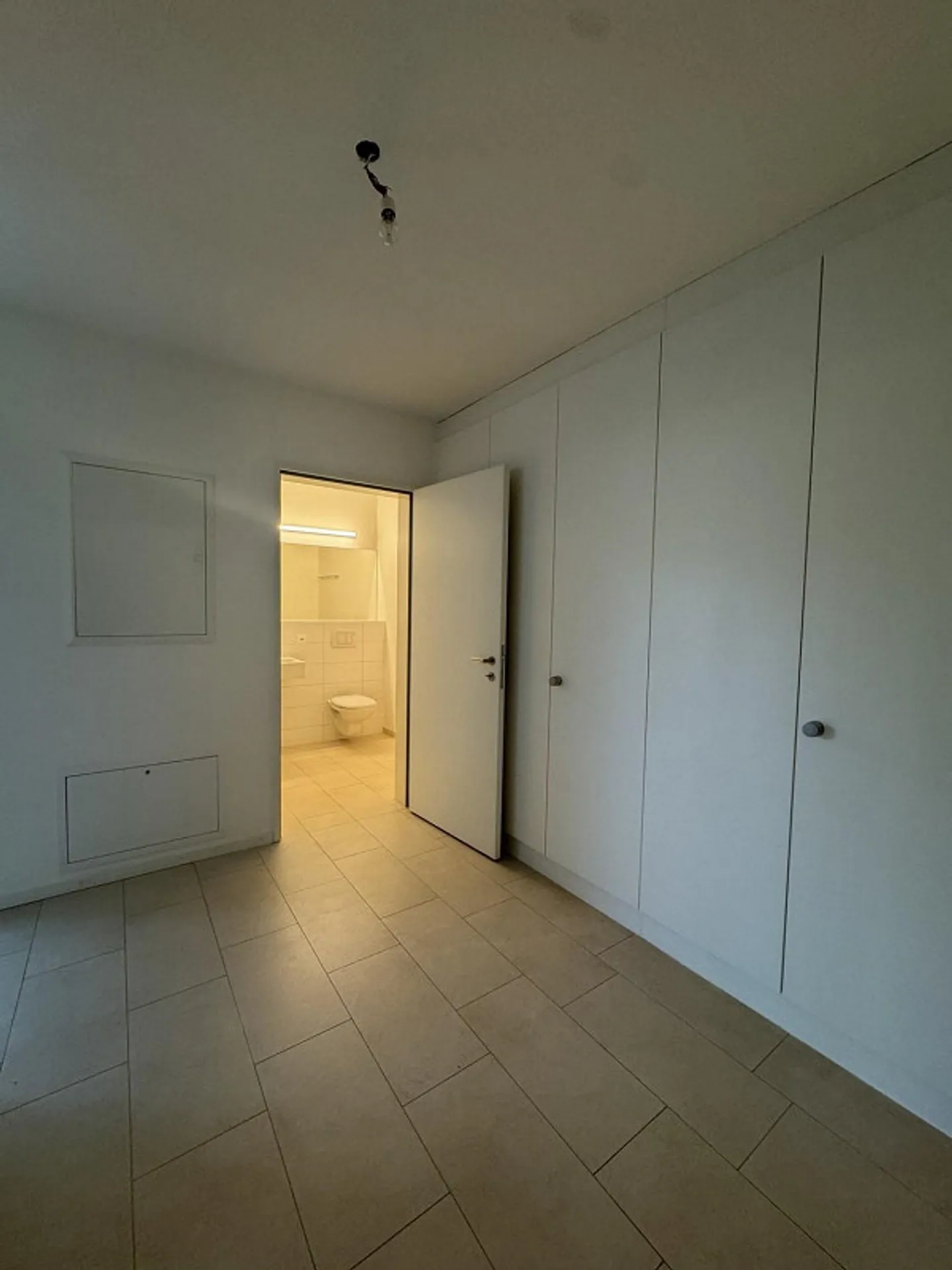 Helle 2-Zimmer Wohnung - Foto 7 von 10