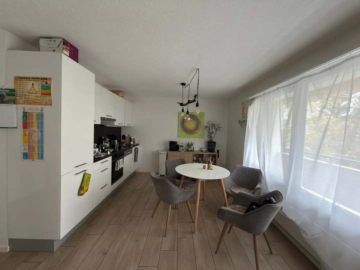 Bel appartement lumineux de 4.5 pièces / Helle 4.5-Zimmer-Wohnung - Photo 2 of 10