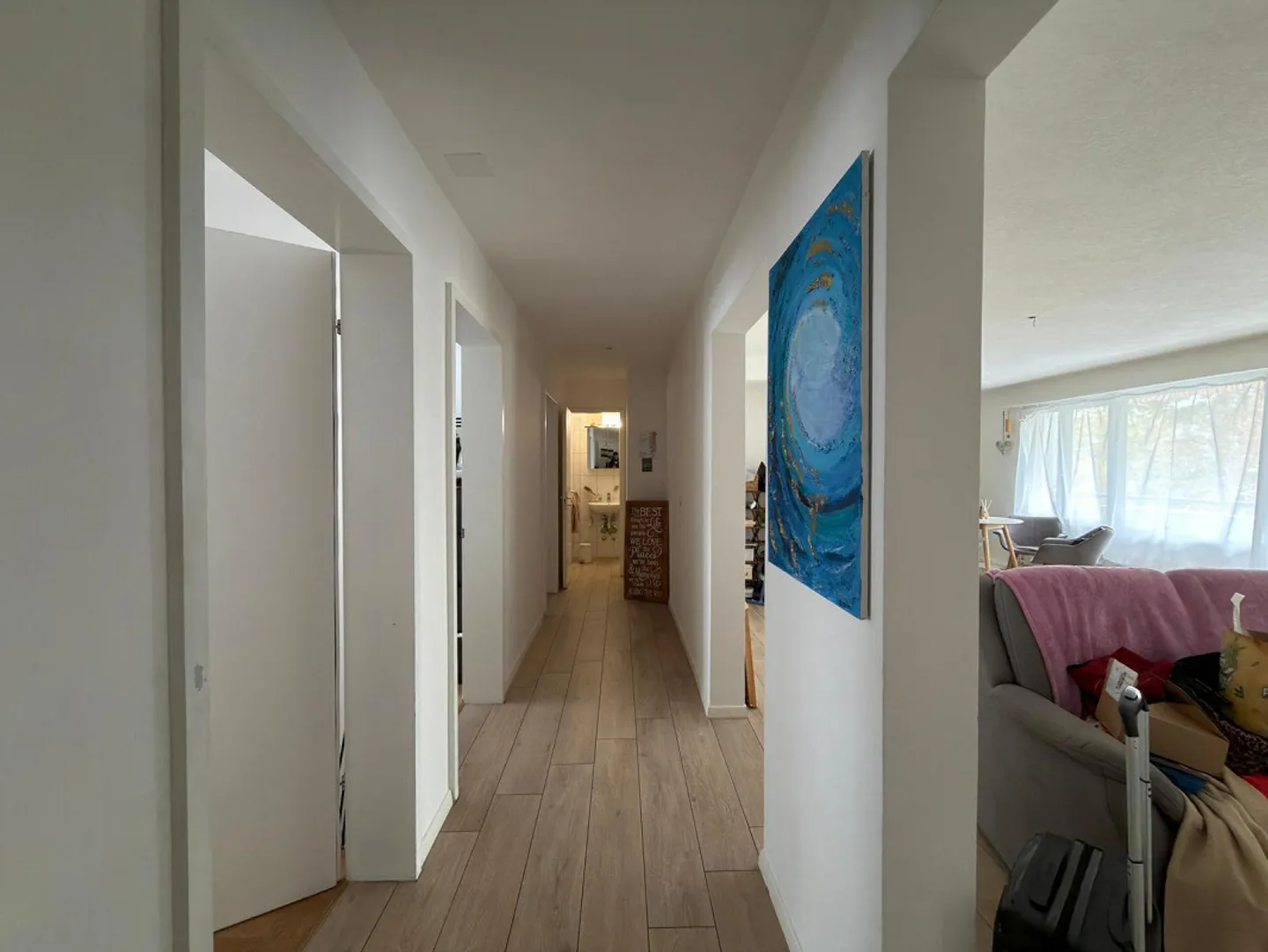 Bel appartement lumineux de 4.5 pièces / Helle 4.5-Zimmer-Wohnung - Photo 3 of 10