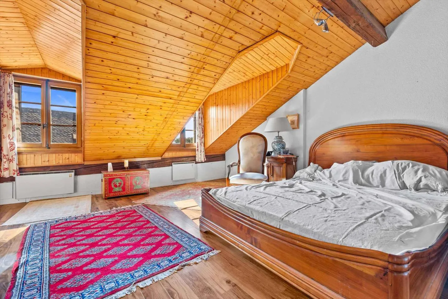 Charming village house with 4.5 rooms - Photo 9 of 10