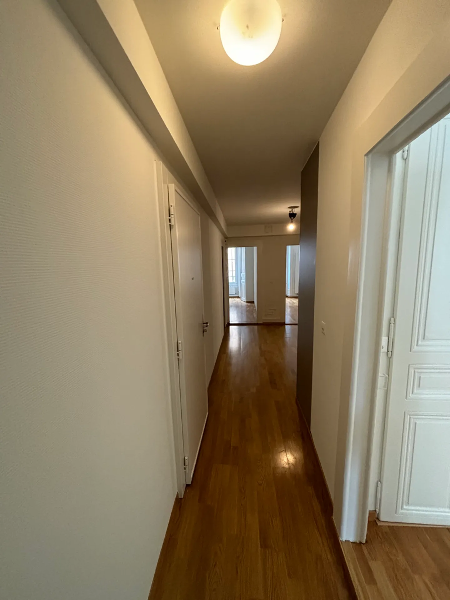 Appartamento Incantevole con Cucina Moderna - Foto 3 di 9