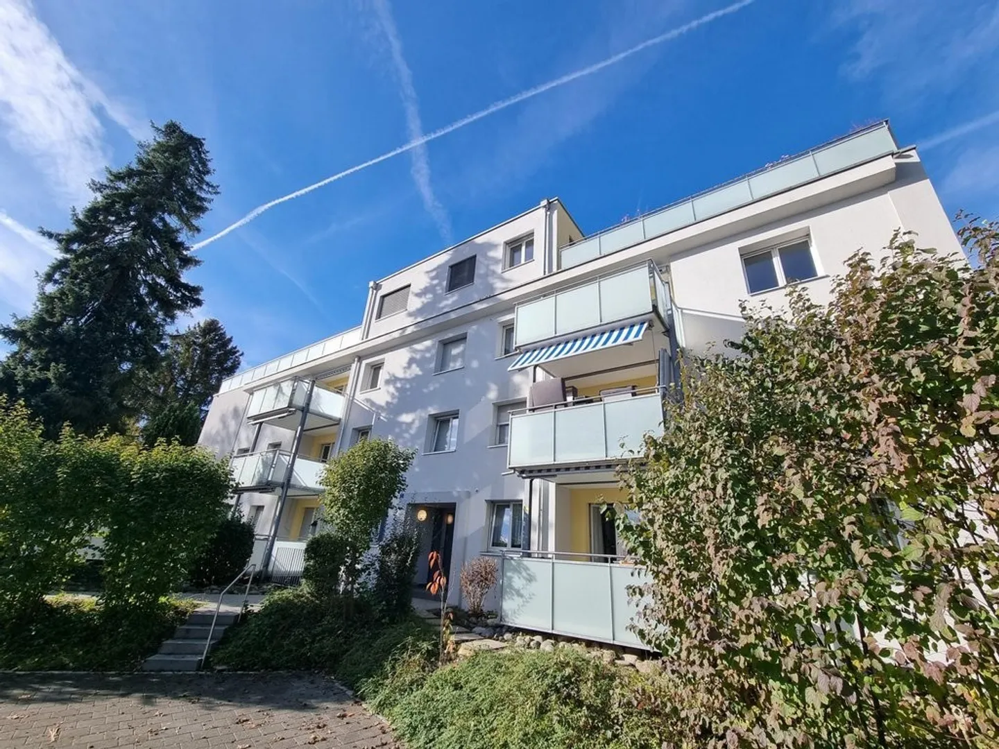 Outdoor parking space in Schwerzenbach - Photo 1 of 1