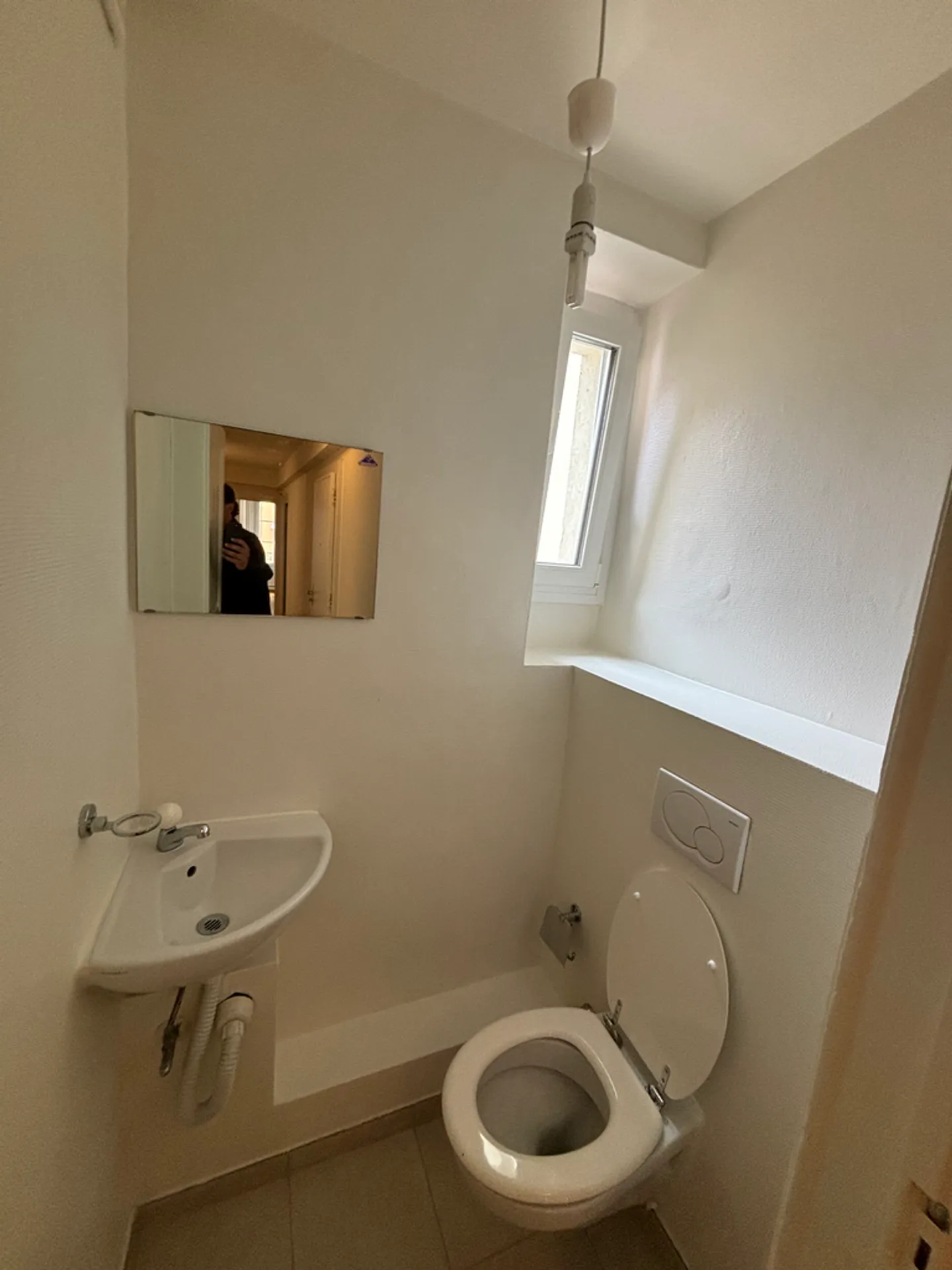 Appartamento Incantevole con Cucina Moderna - Foto 8 di 9