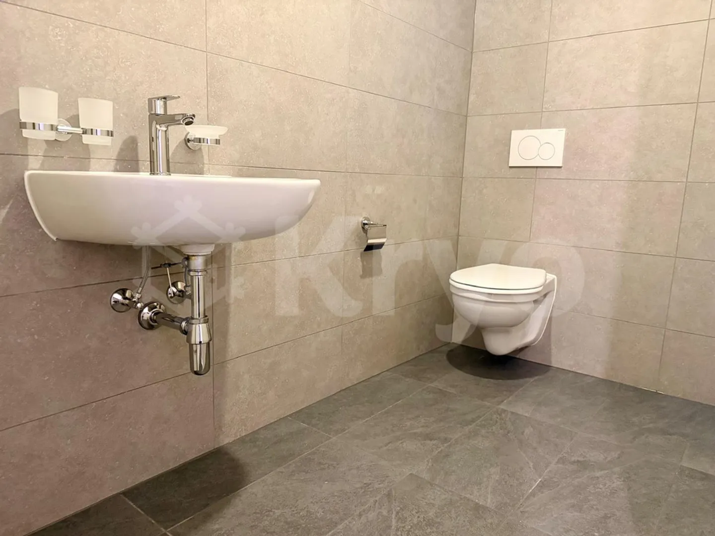 Bel appartement de 3,5 pièces entièrement rénové - Photo 3 sur 7