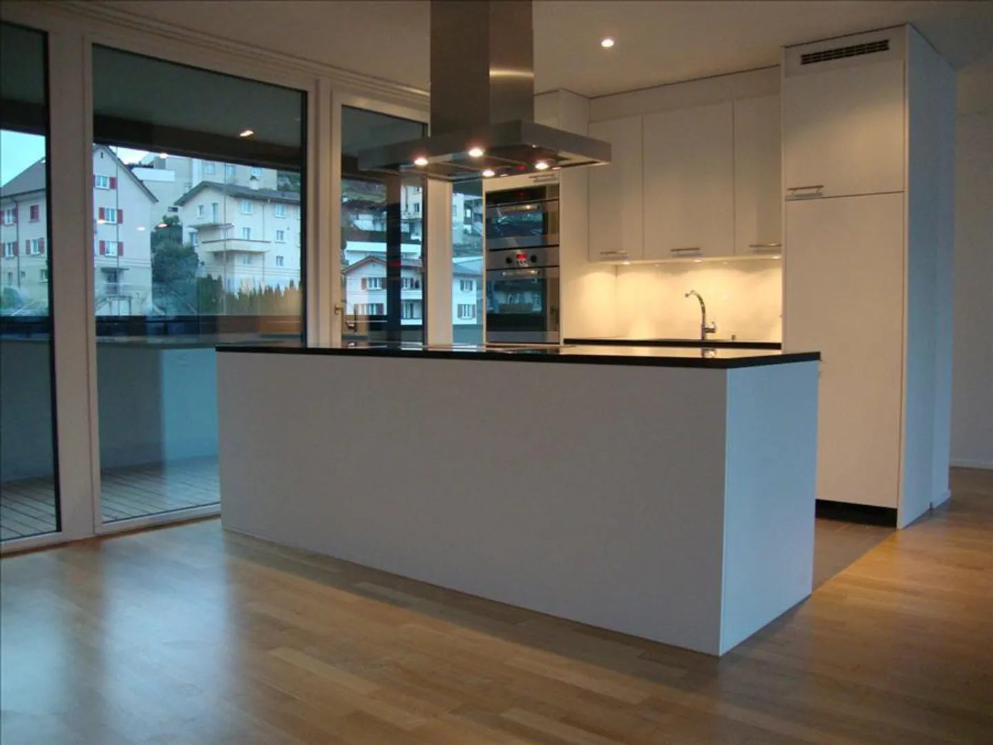 Dreamlike Living by the Reuss - Photo 3 of 4