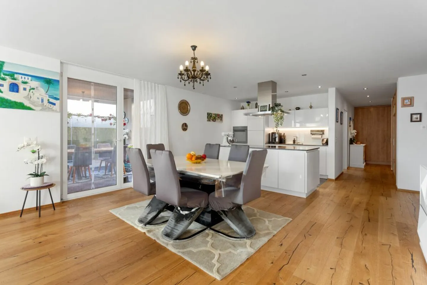 5.5-Room Garden Apartment - modern, comfortable and cozy - Photo 3 of 10