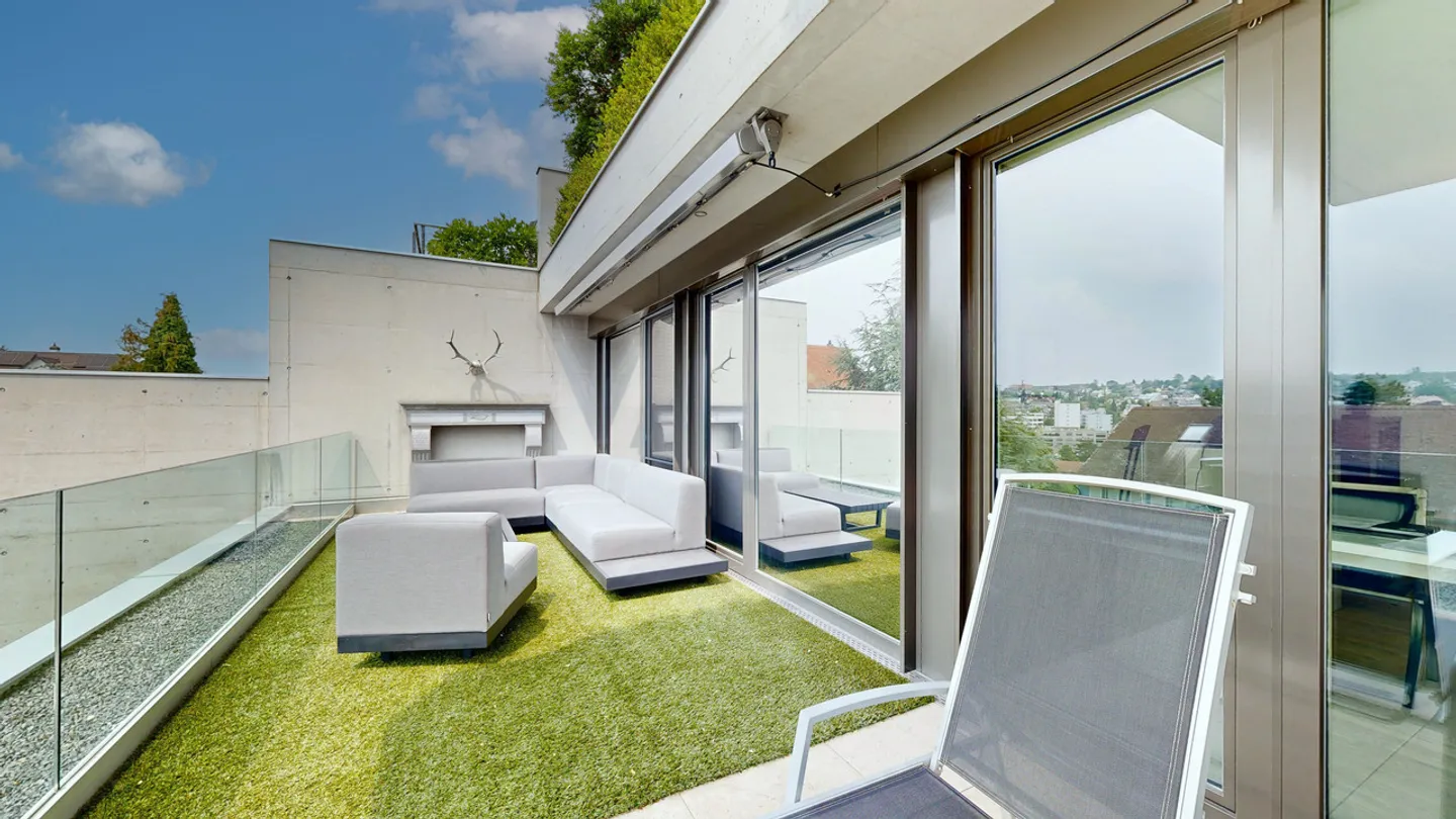 Condominium moderne de 4,5 pièces avec vue panoramique - Photo 14 sur 16