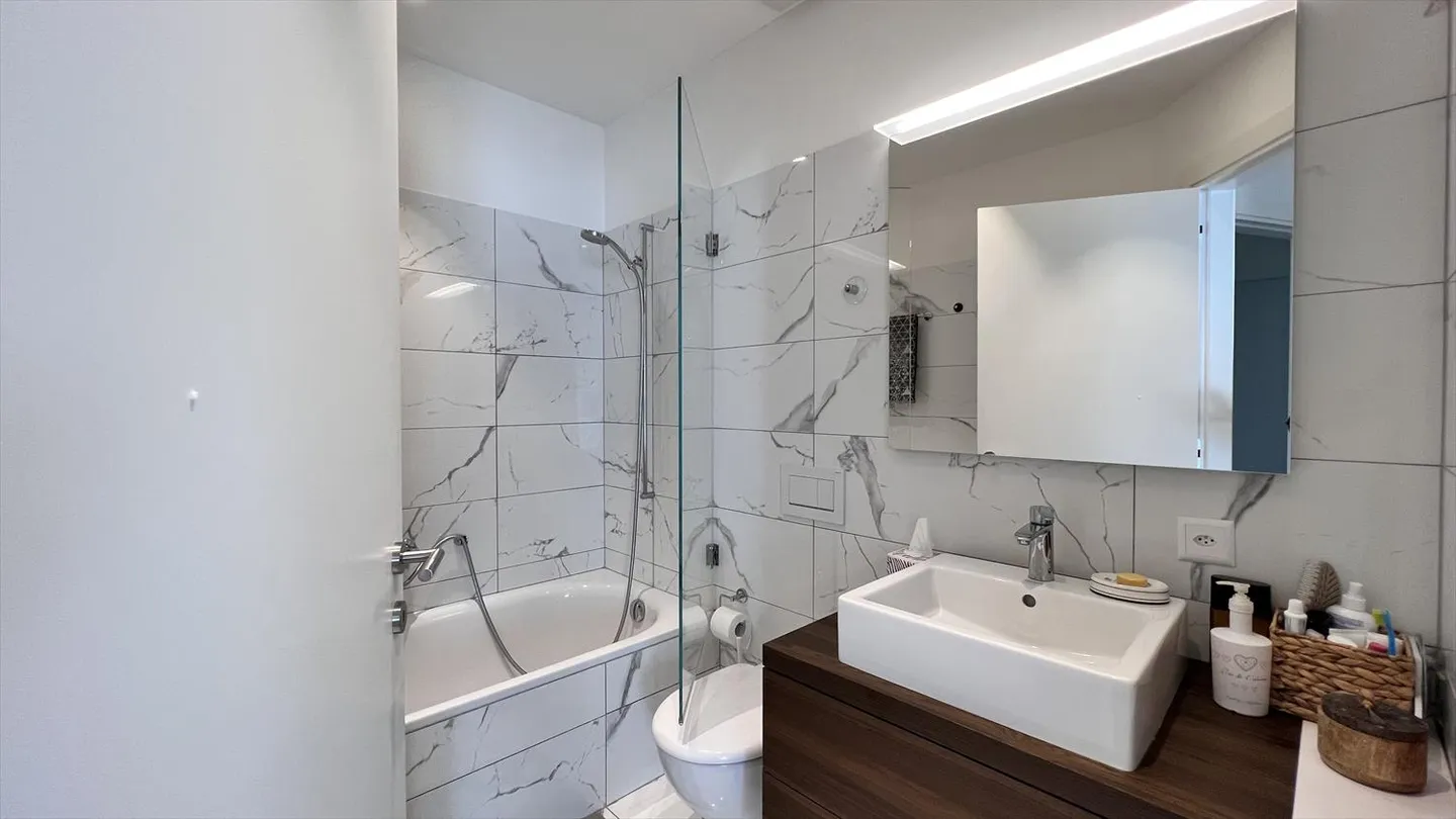 Appartamento con terrazza 4,5 stanze - Foto 10 di 13