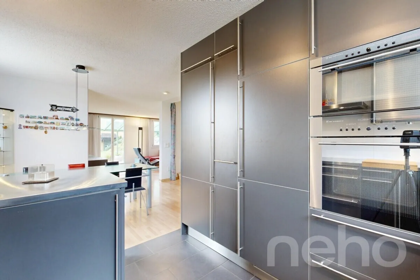 Casa unifamiliare ben tenuta in un insediamento familiare perfettamente situato - Foto 8 di 12