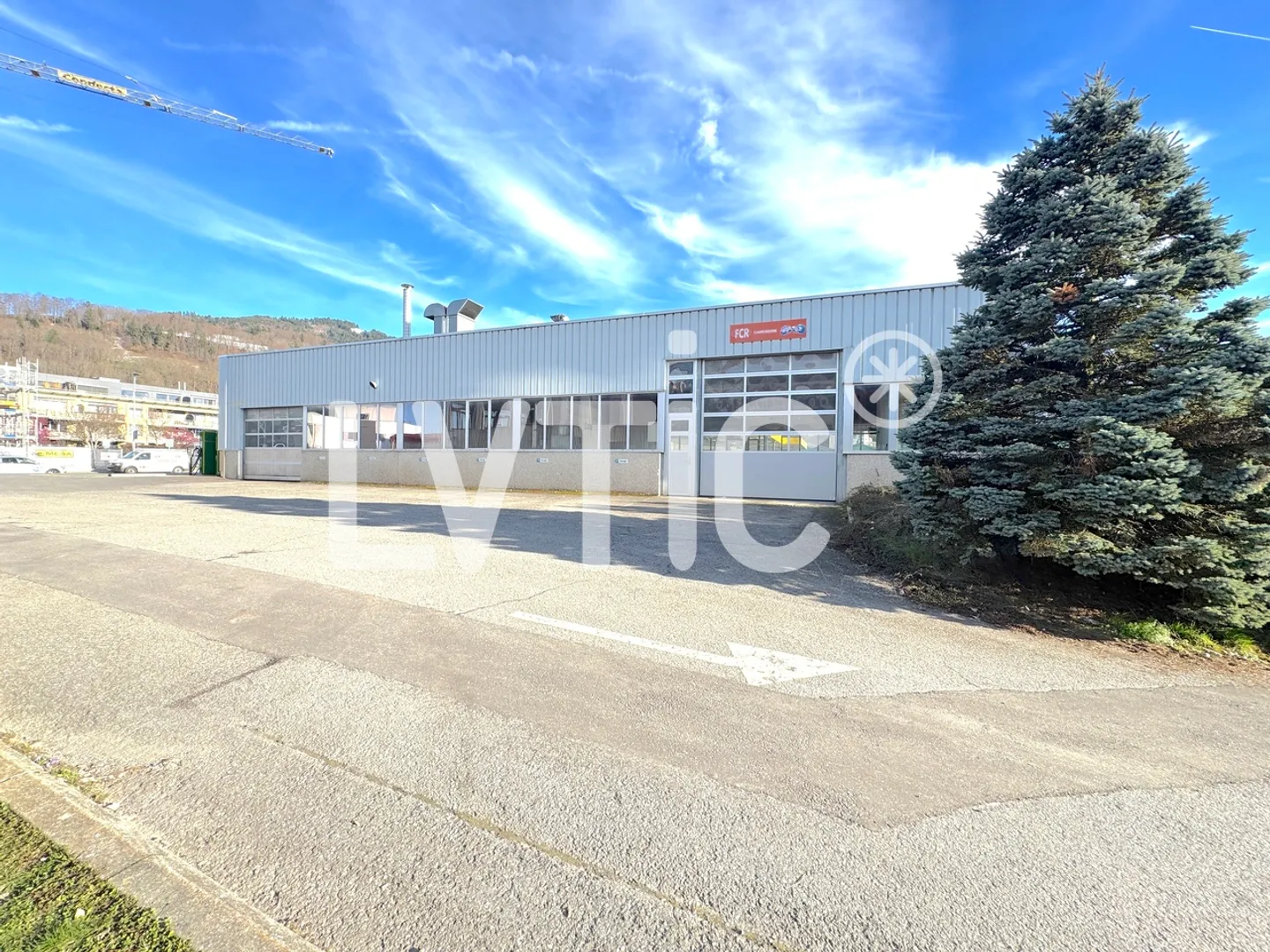 Industrielle Halle, Werkstatt von 725 m2 zur Miete in Châtel-St-Denis - Foto 8 von 10