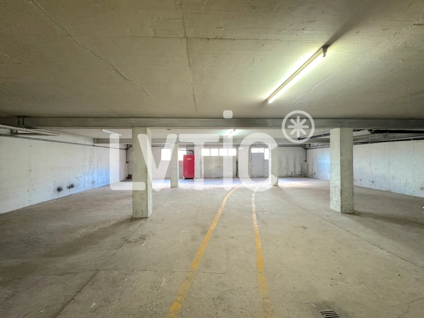 Industrielle Halle, Werkstatt von 725 m2 zur Miete in Châtel-St-Denis - Foto 6 von 10