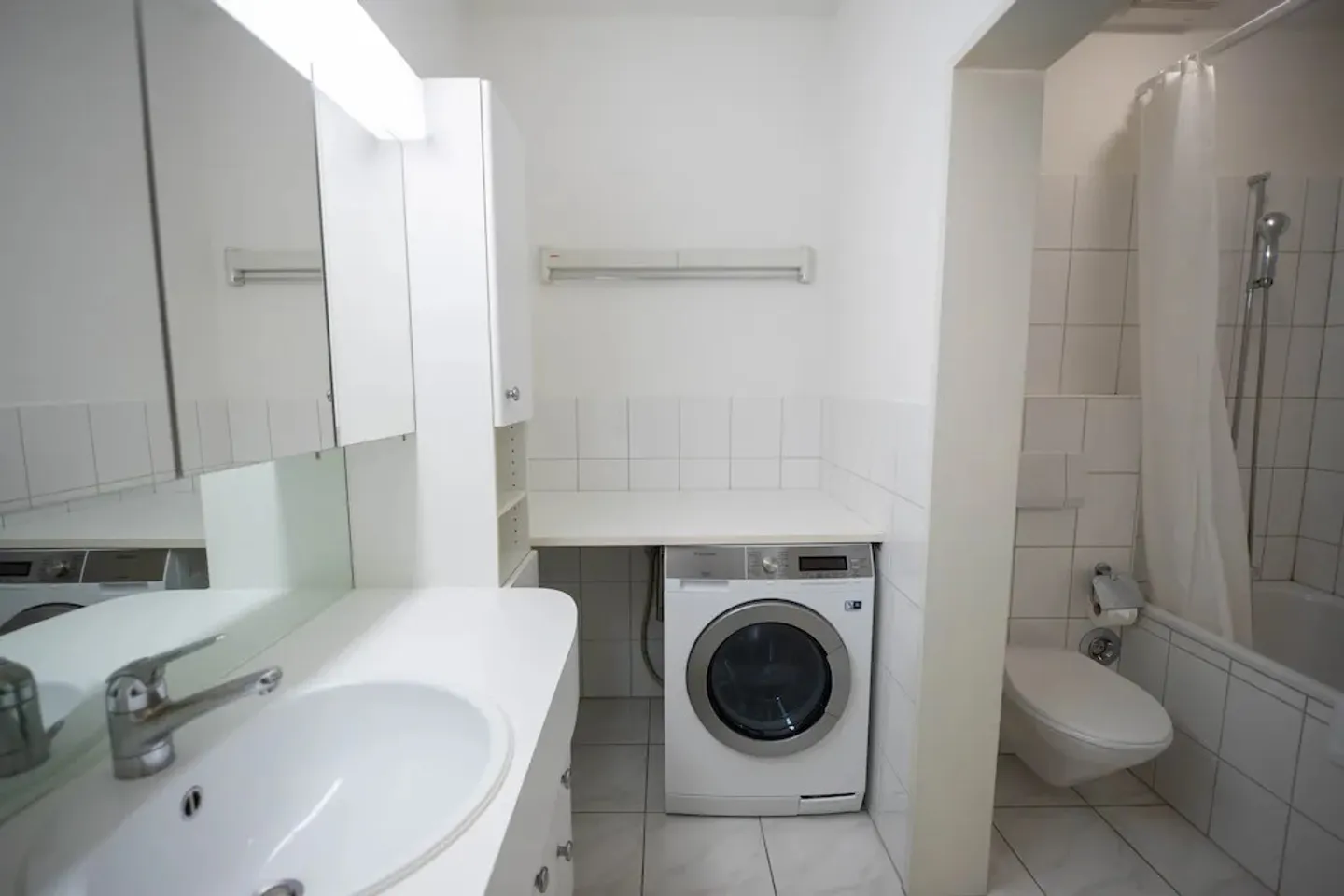 Appartamento in affitto - Foto 7 di 10