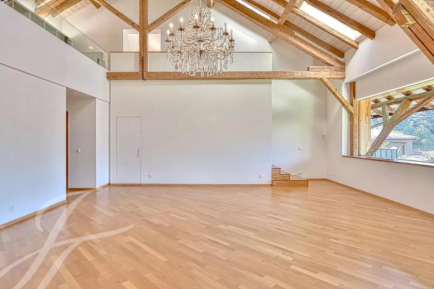 EXCLUSIVE!! 4.5-room apartment with impressive volumes - Photo 3 of 13