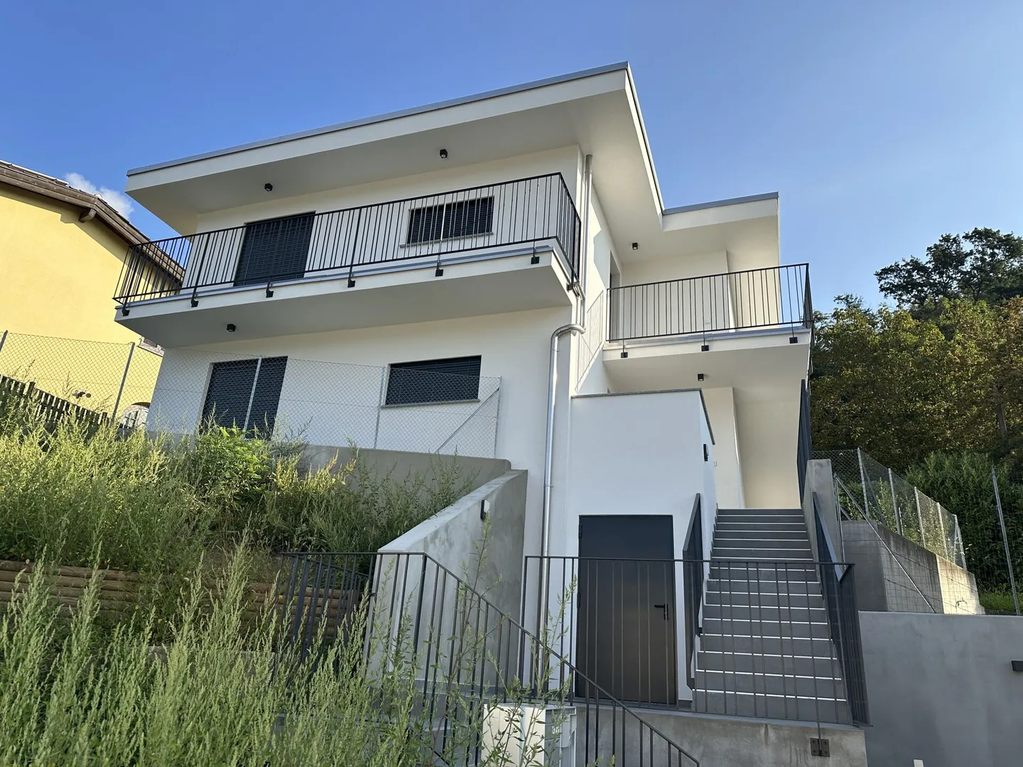 Nouvel et moderne appartement de 3,5 pièces, dernier étage et vue dégagée Mendrisio Arzo - Photo 1 sur 15