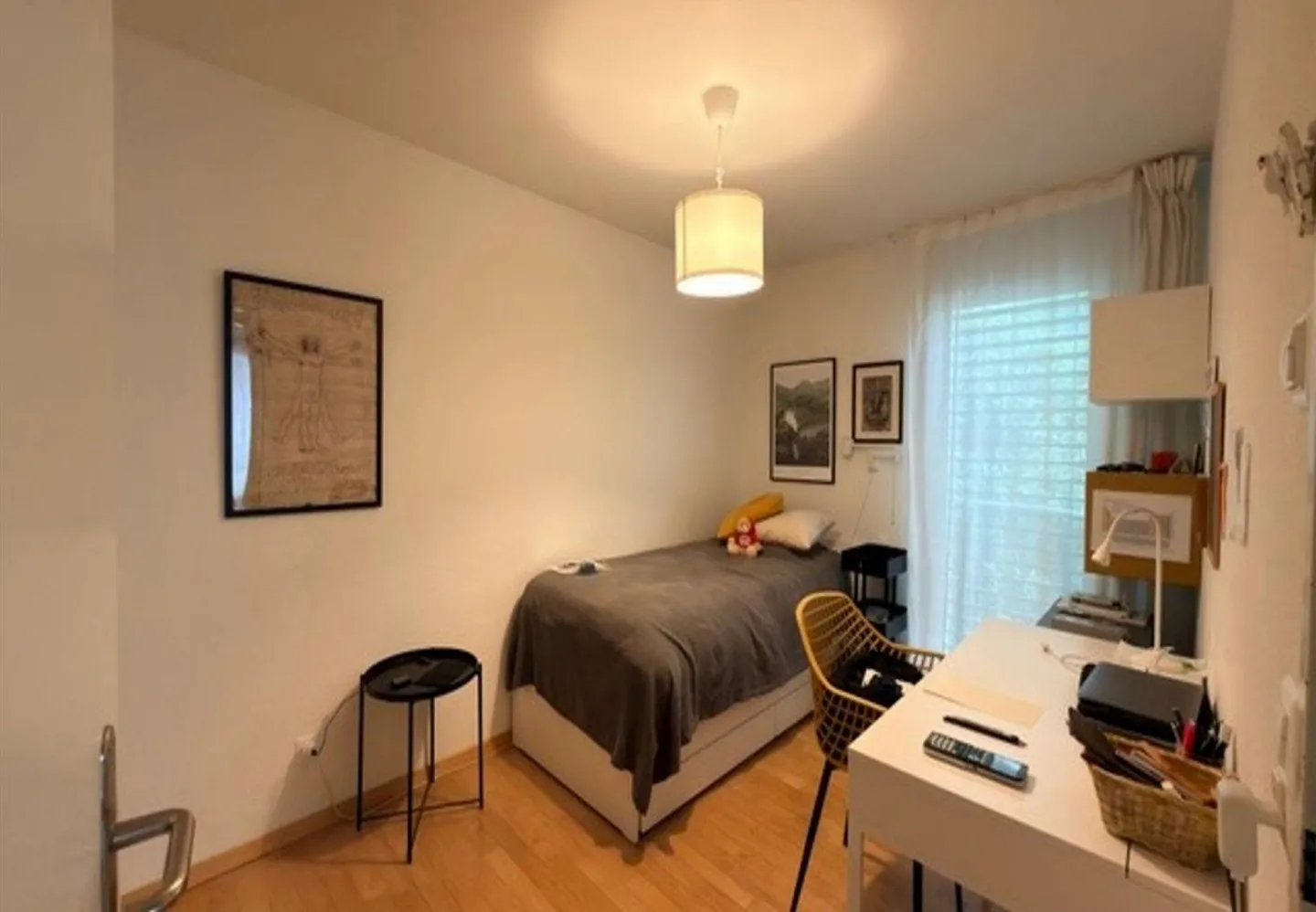 Exclusive 5.5-room apartment with lake view in Unterägeri for rent - Photo 5 of 9