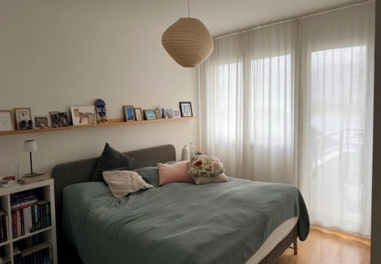 Exclusive 5.5-room apartment with lake view in Unterägeri for rent - Photo 4 of 9