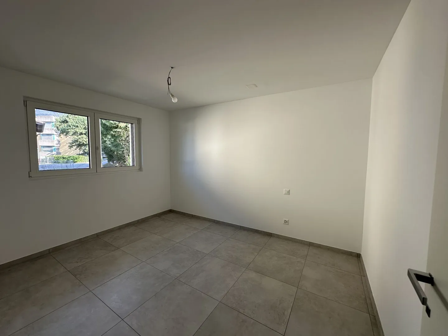 Nouvel et moderne appartement de 3,5 pièces, dernier étage et vue dégagée Mendrisio Arzo - Photo 10 sur 15