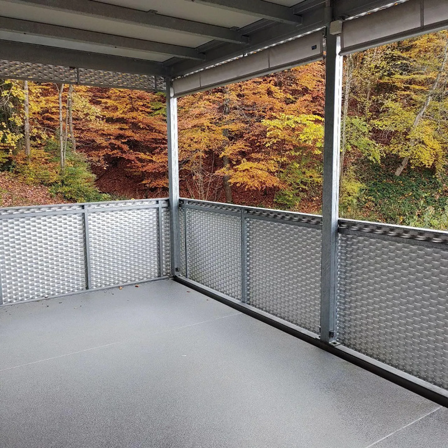 2.5-room apartment with high standard of development - Photo 2 of 6