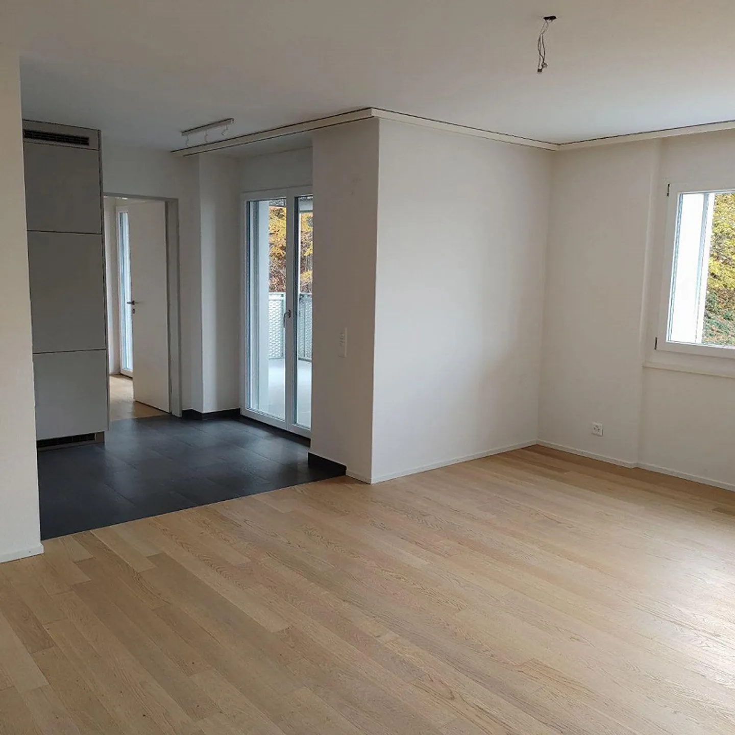 2.5-room apartment with high standard of development - Photo 4 of 6