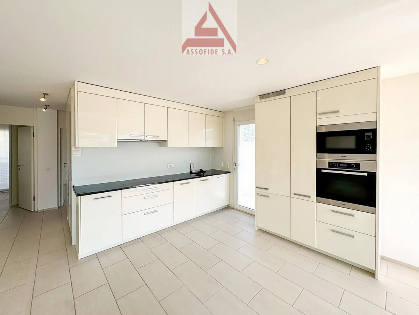 Attico con Terrazza Panoramica - Foto 2 di 7